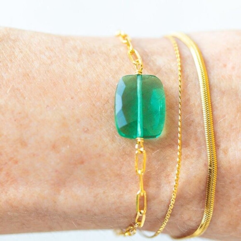 BEAUTIFUL Green Apatite Gemstone Bracelet Gold Paperclip Chain Bracelet